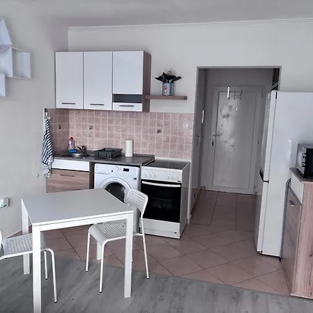 Rellapartman Apartament *